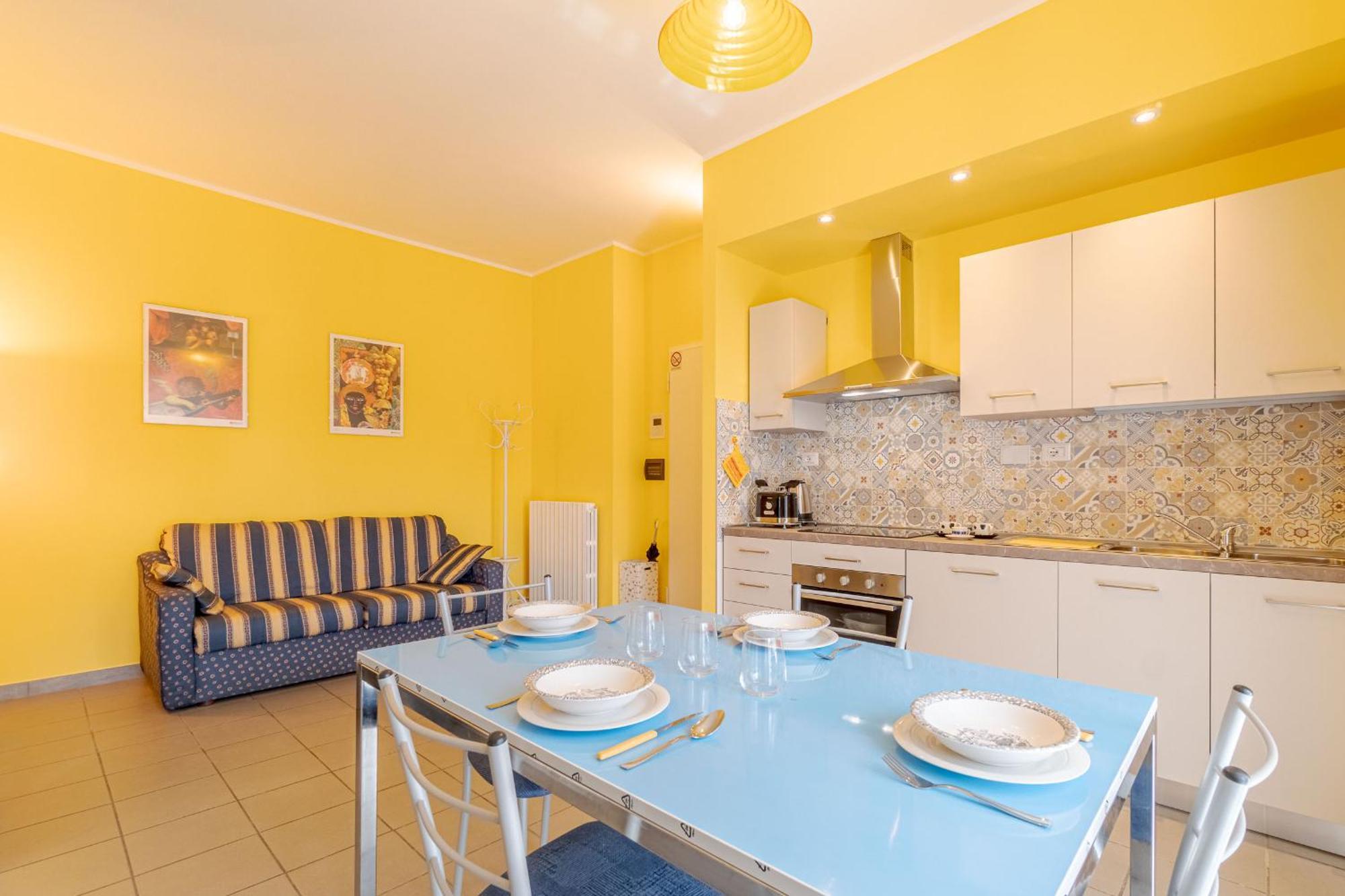Asti Comentina Railway Functional Flat Esterno foto